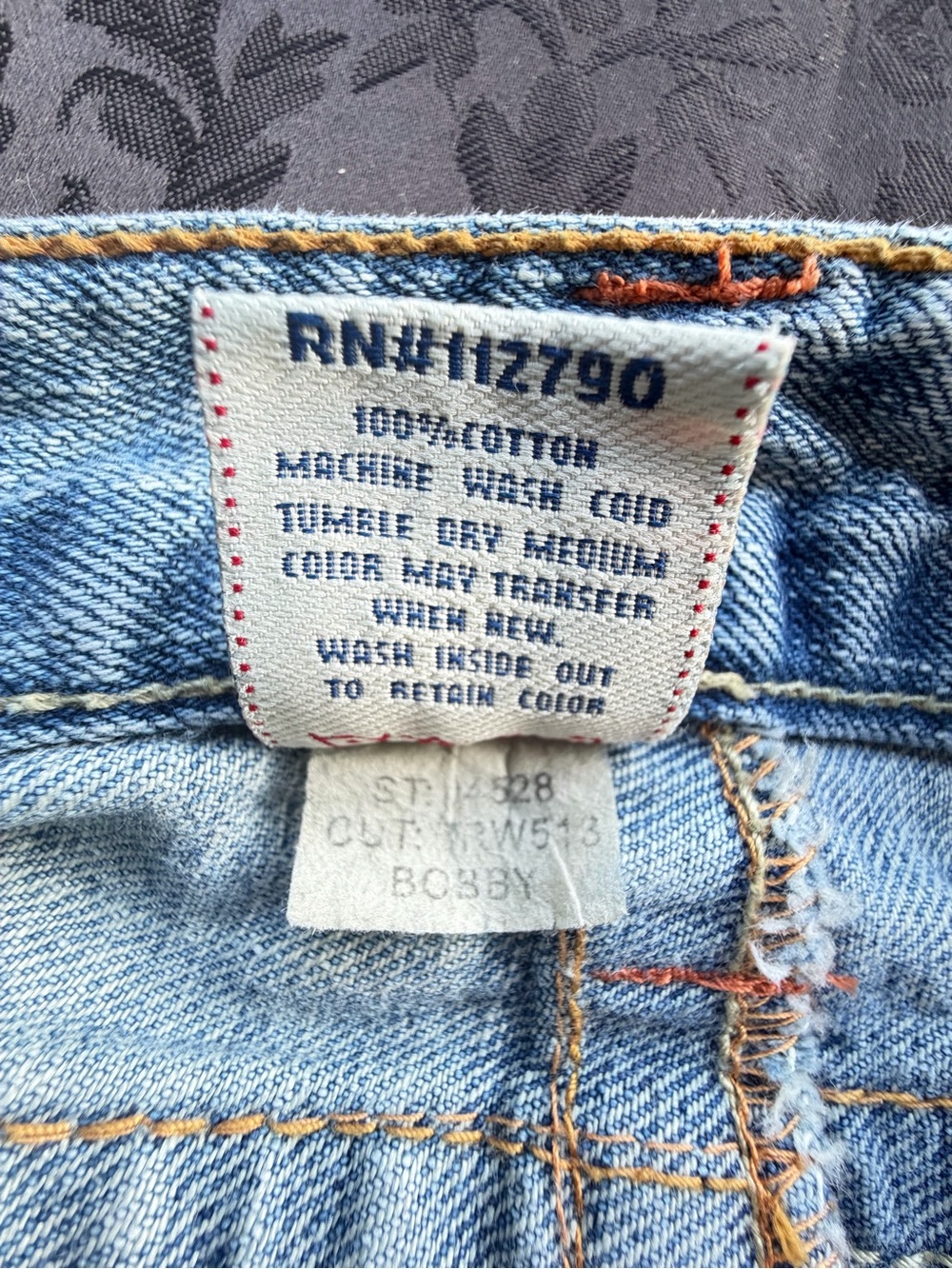 True Religion BOBBY limited embroidered jeans
Size 30 inseam 31” - Picture 7 of 8